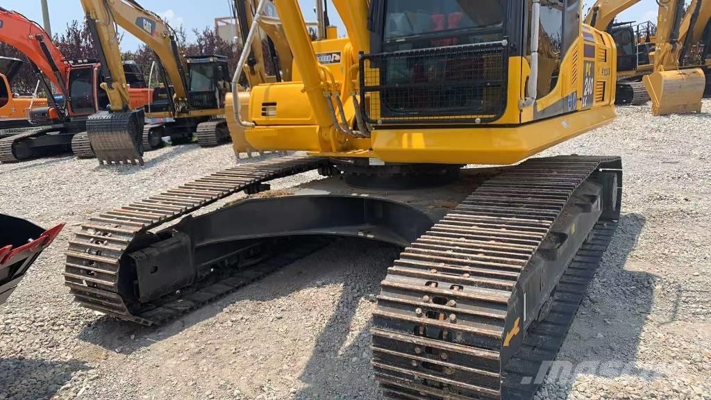 Komatsu PC 240 LC 大型油圧ショベル12t以上（パワーショベル・ユンボ）
