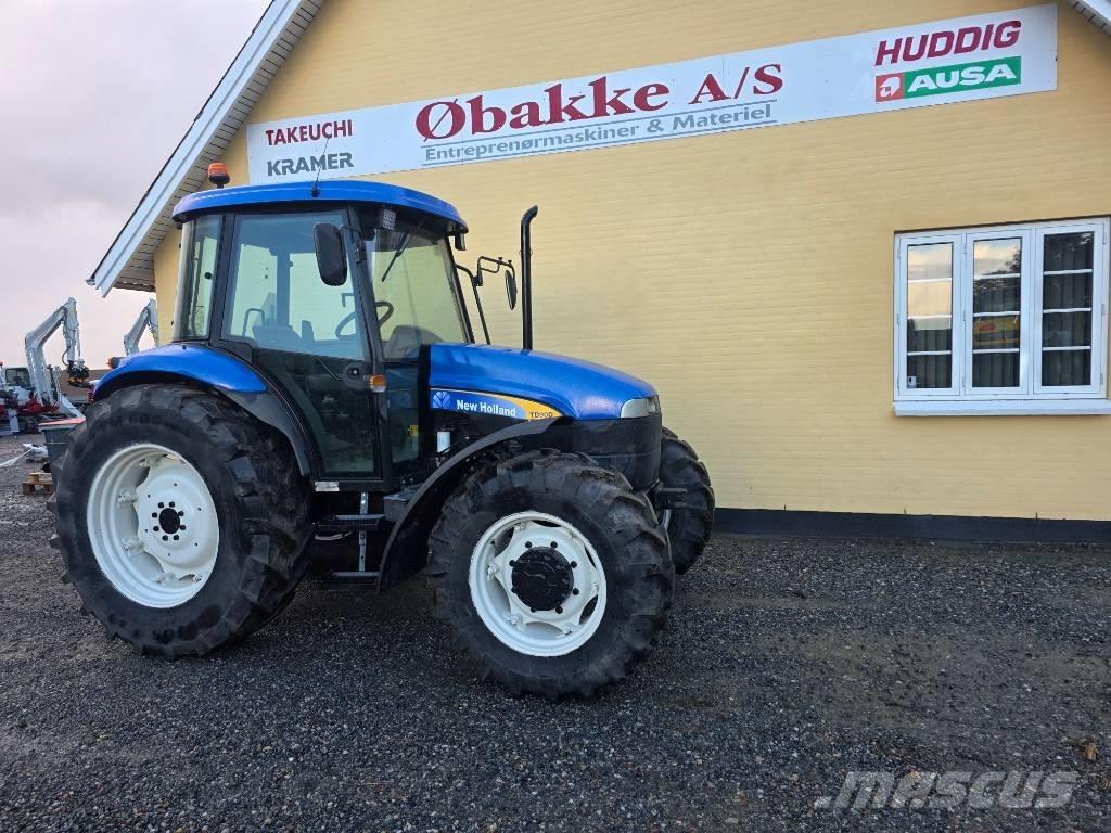 New Holland TD 90 D トラクター