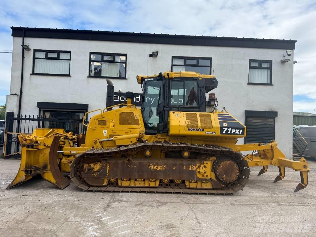 Komatsu D 71P Xi-24 ブルドーザー