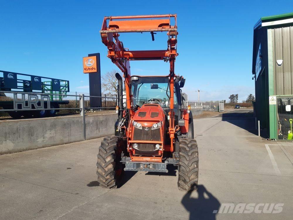 Kubota M105GX トラクター
