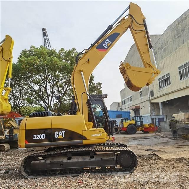 CAT 320D 大型油圧ショベル12t以上（パワーショベル・ユンボ）