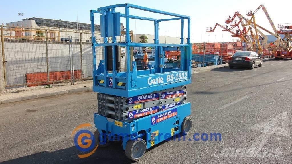 Genie GS 1932 シザースリフト