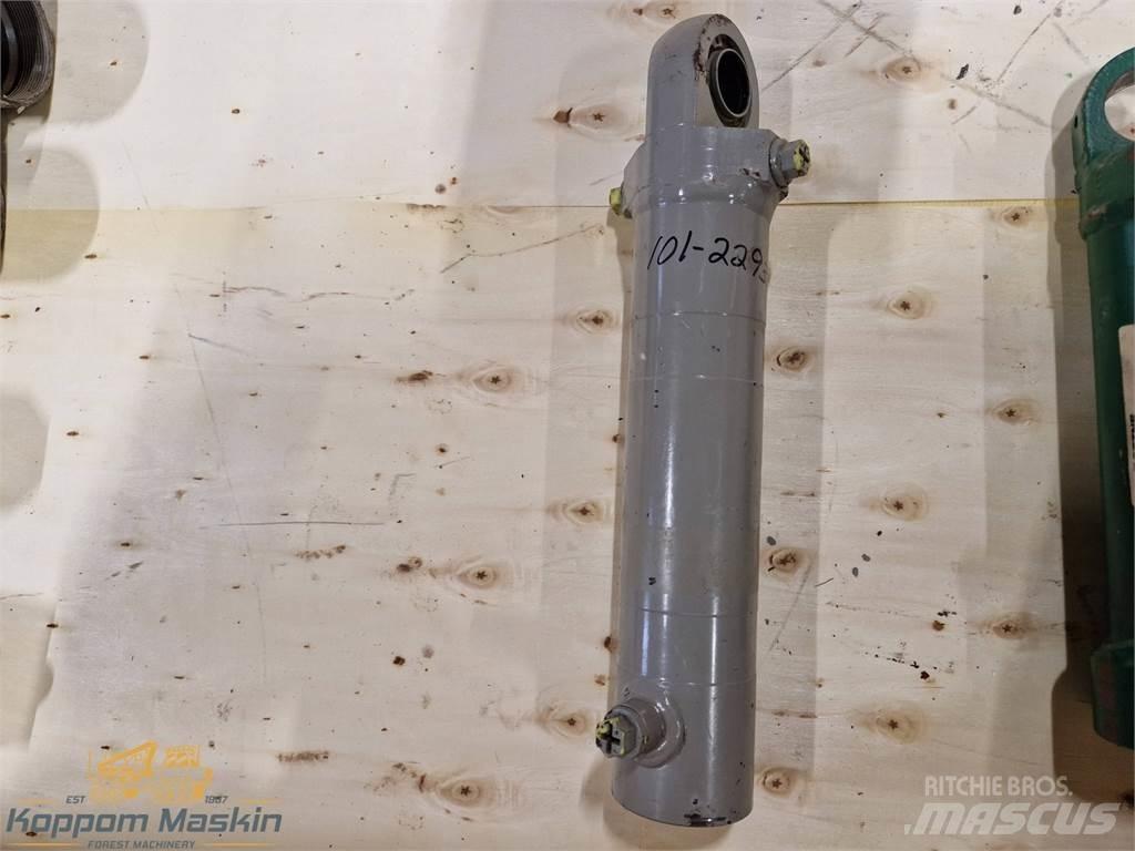 Rottne 101-22930 ハーベスタヘッド