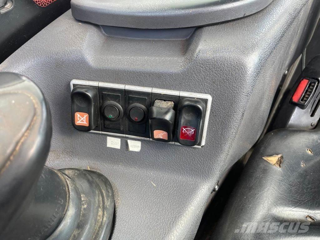 Manitou MT625H テレスコーピックハンドラー