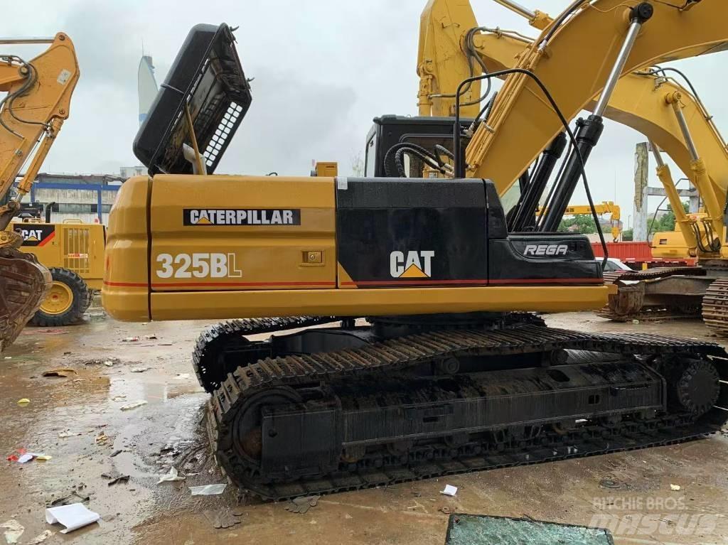 CAT 325 B L 大型油圧ショベル12t以上（パワーショベル・ユンボ）