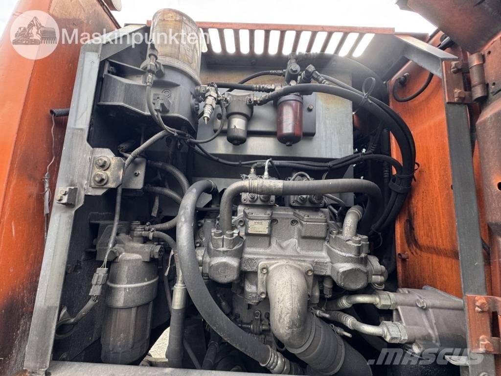 Hitachi ZX 140 W-3 ホイール式油圧ショベル（パワーショベル・ユンボ・バックホー）