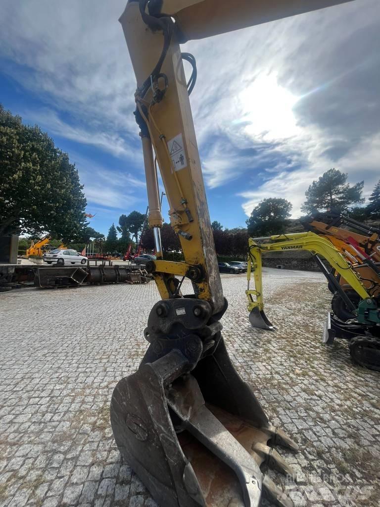 Komatsu PC 138 US-8 中型油圧ショベル 7ｔ-12ｔ（ユンボ・パワーショベル・バックホー）