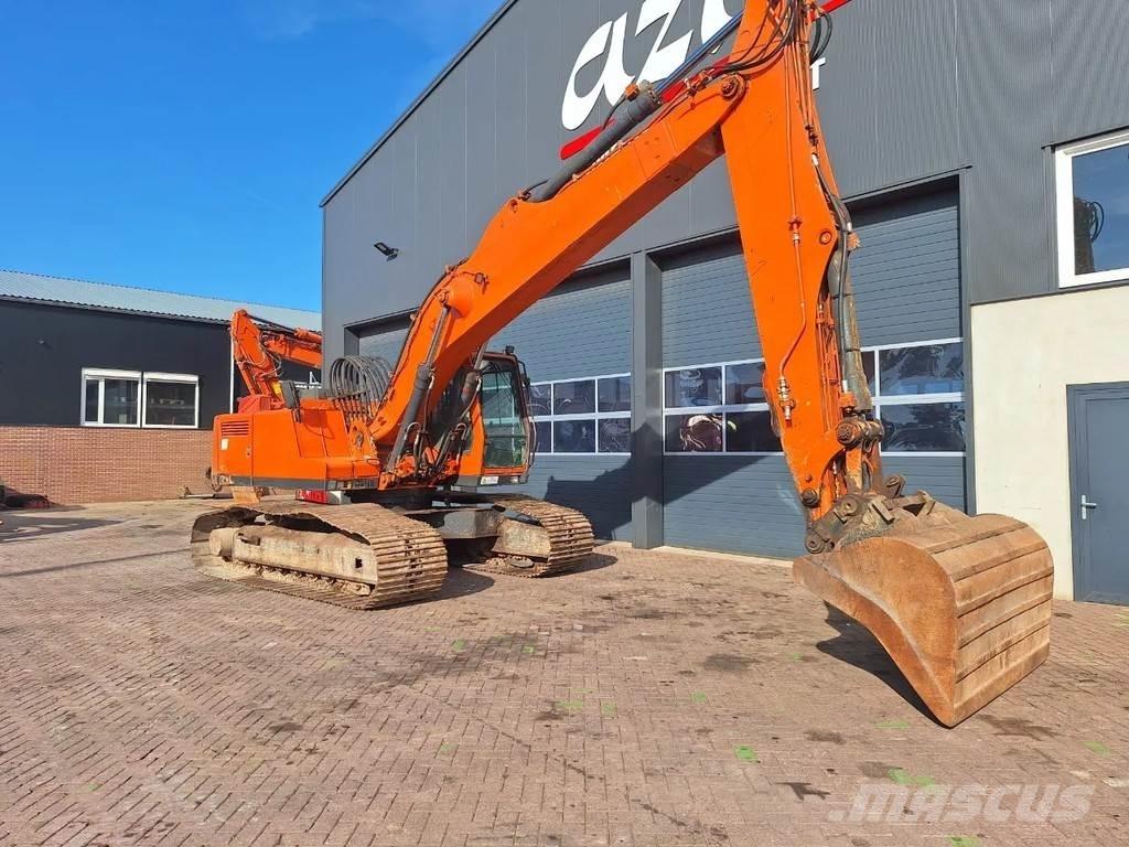 Liebherr R932 大型油圧ショベル12t以上（パワーショベル・ユンボ）