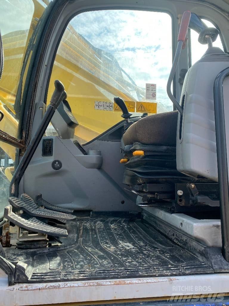 New Holland E 305 大型油圧ショベル12t以上（パワーショベル・ユンボ）