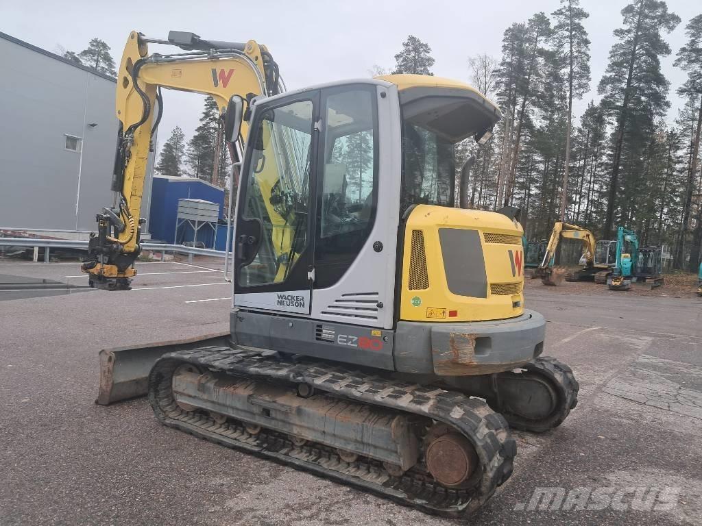 Wacker Neuson EZ 80 中型油圧ショベル 7ｔ-12ｔ（ユンボ・パワーショベル・バックホー）