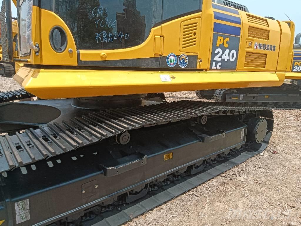 Komatsu PC 240 大型油圧ショベル12t以上（パワーショベル・ユンボ）