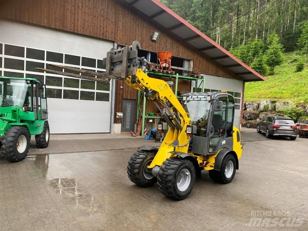 Wacker Neuson WL 30 ホイールローダー・タイヤショベル