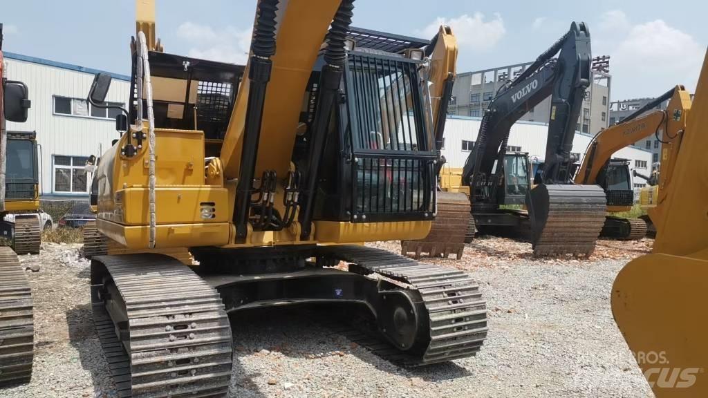 CAT 320 GC 大型油圧ショベル12t以上（パワーショベル・ユンボ）