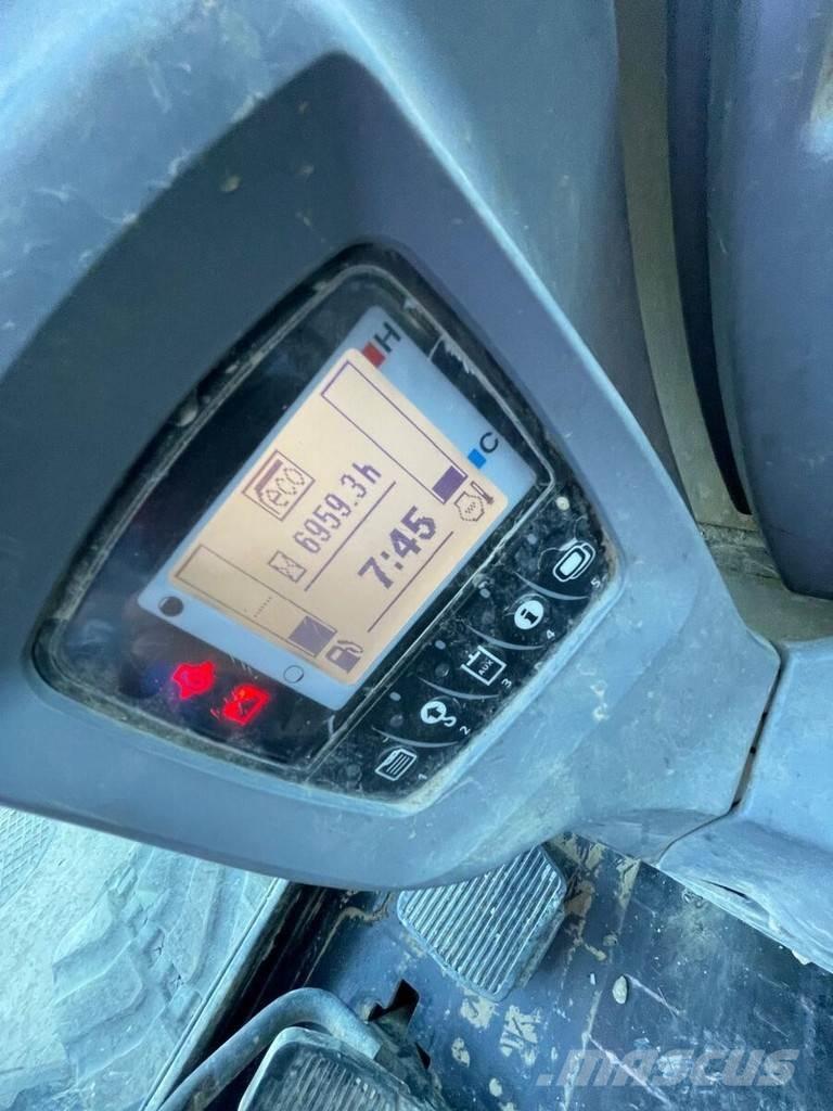 Kubota KX-080-4 ミニ油圧ショベル 7t以下（ミニユンボ・ミニディガー）