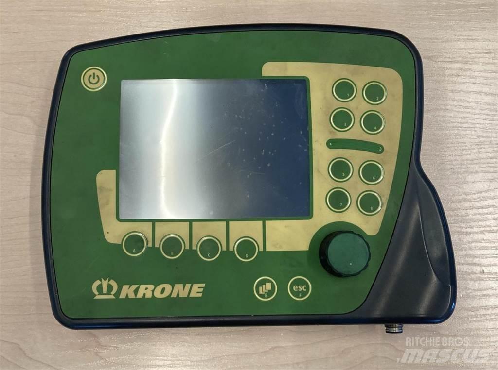 Krone Swadro 1400 ウィンドローア/レーキ