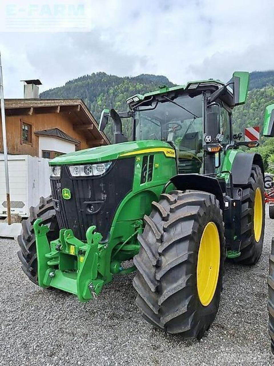 John Deere 7r 330 トラクター