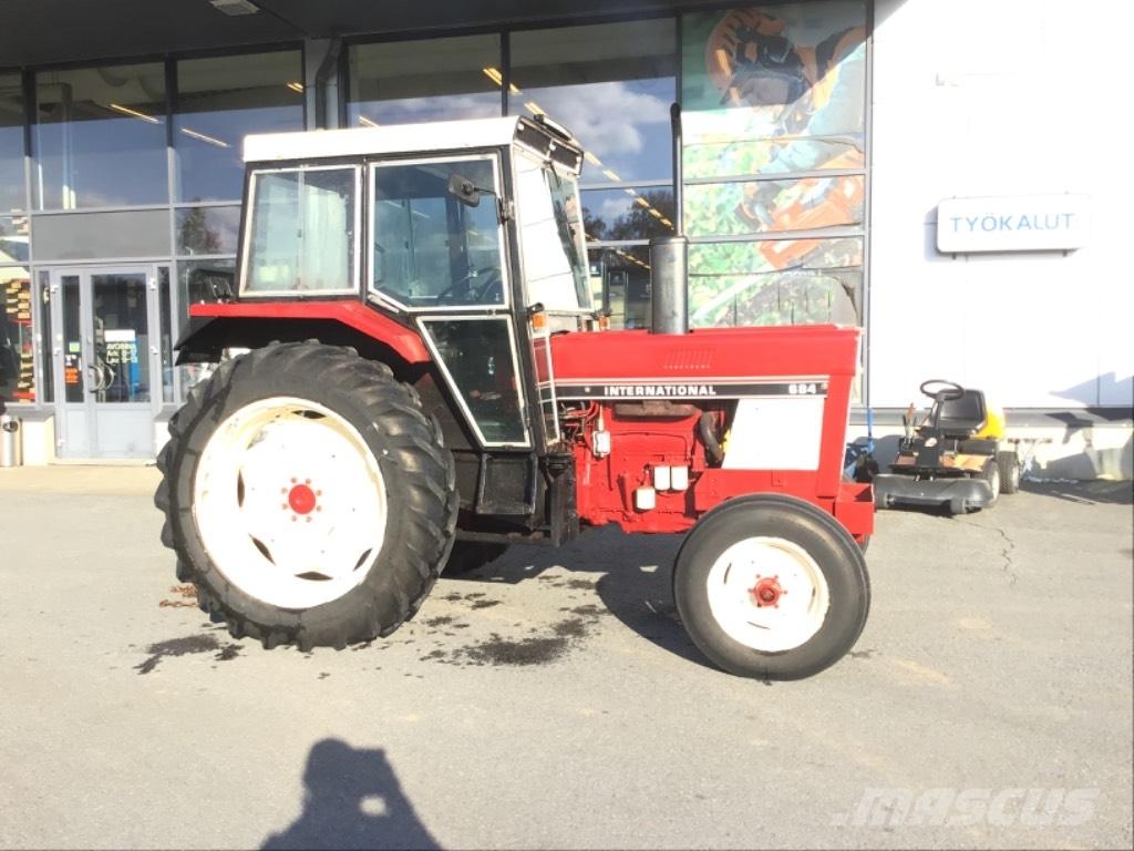 International 684 トラクター