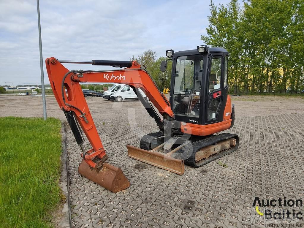 Kubota KX 71-3 ミニ油圧ショベル 7t以下（ミニユンボ・ミニディガー）