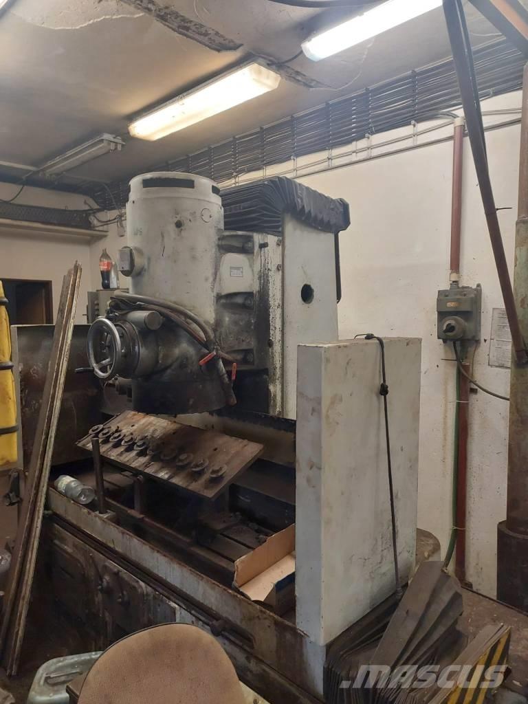  MEZ Mohelnice F72 ウッドチッパー