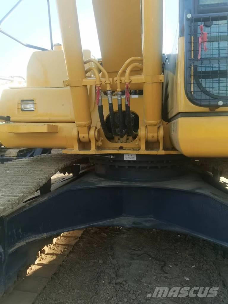 Komatsu PC 160 LC-7 大型油圧ショベル12t以上（パワーショベル・ユンボ）