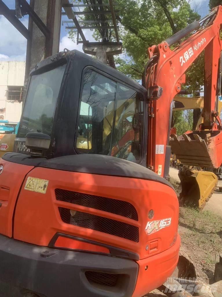 Kubota KX 163 大型油圧ショベル12t以上（パワーショベル・ユンボ）