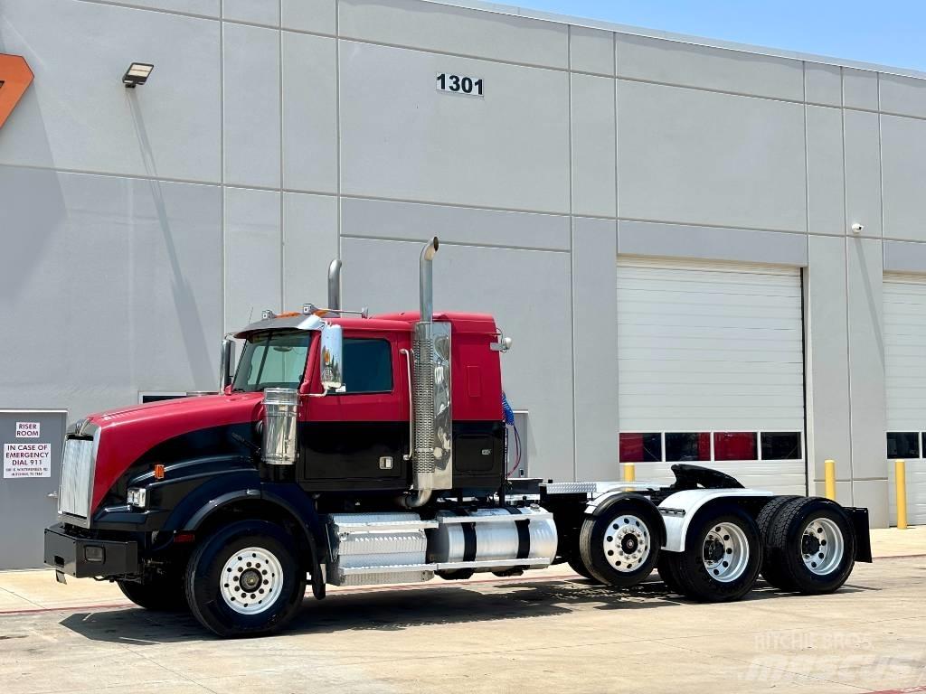 Western Star 4900 中古トラクターヘッド | トレーラーヘッド