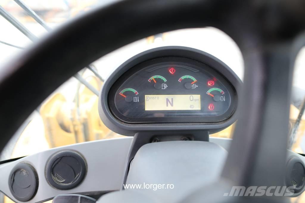 CAT 938 M ホイールローダー・タイヤショベル