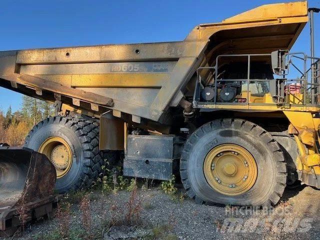 Komatsu HD 605-7EO リジットフレーム式ダンプトラック