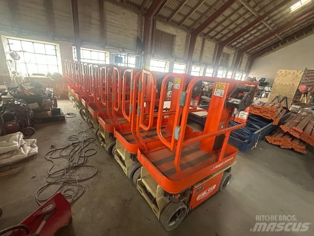 JLG 1230 ES 垂直昇降型リフト