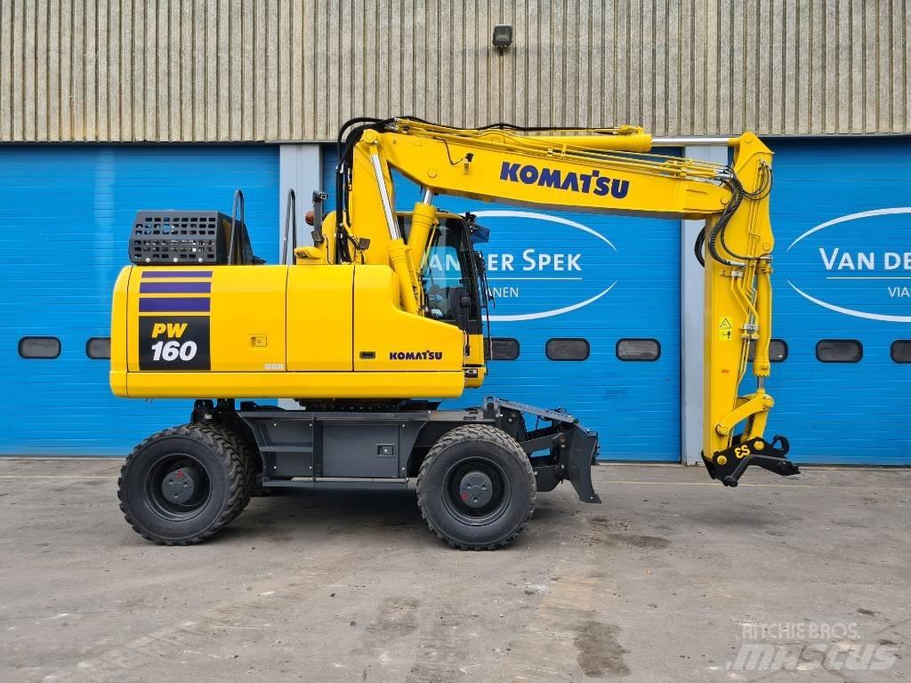 Komatsu PC 160 LC 大型油圧ショベル12t以上（パワーショベル・ユンボ）