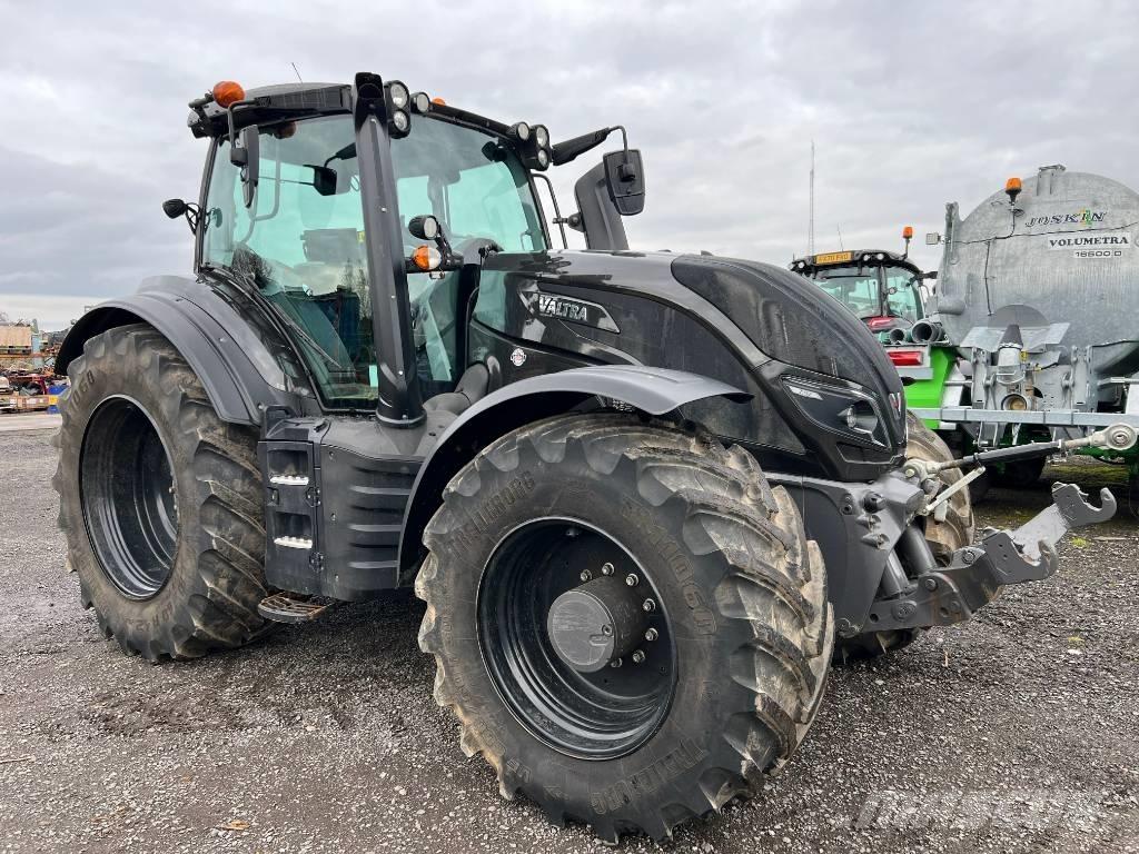 Valtra T 254 V トラクター