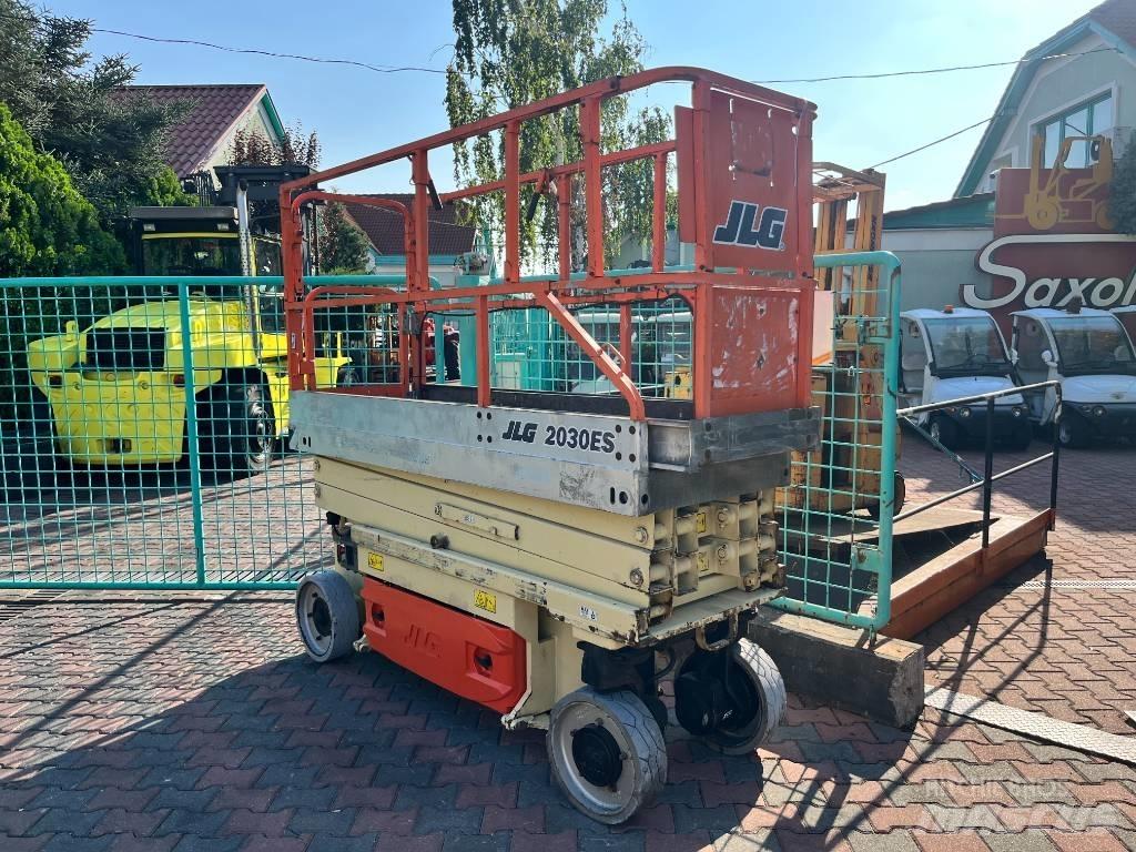 JLG 2030ES     V-3450 垂直昇降型リフト