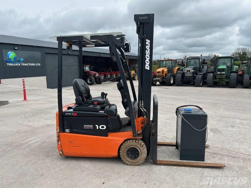 Doosan B10R-5 バッテリーフォークリフト