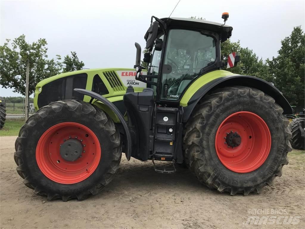 CLAAS Axion 950 トラクター
