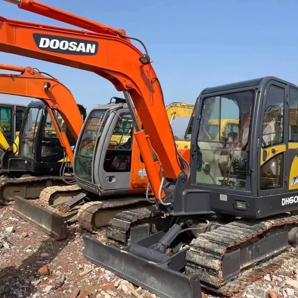 Doosan DH 60-7 ミニ油圧ショベル 7t以下（ミニユンボ・ミニディガー）