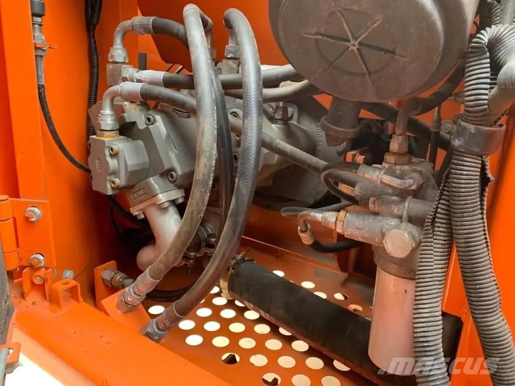 Doosan DH 60-7 ミニ油圧ショベル 7t以下（ミニユンボ・ミニディガー）