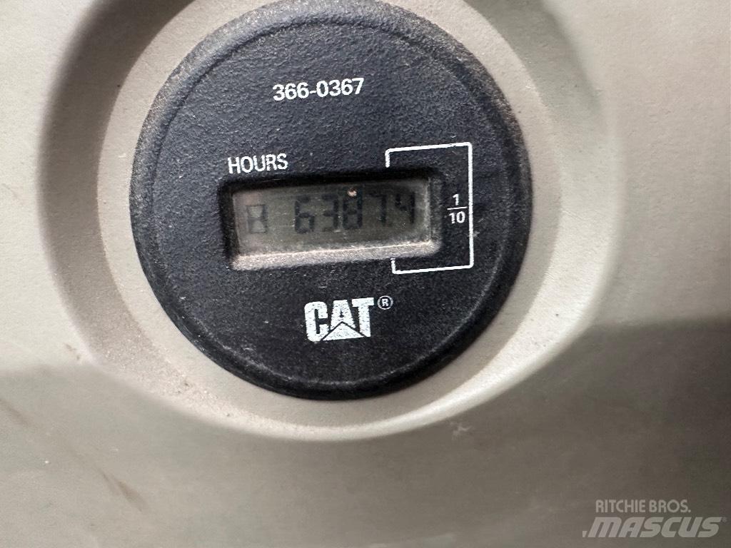 CAT 329 E LR 解体油圧ショベル