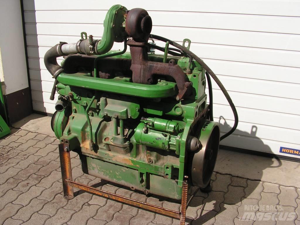 John Deere 2264 エンジン