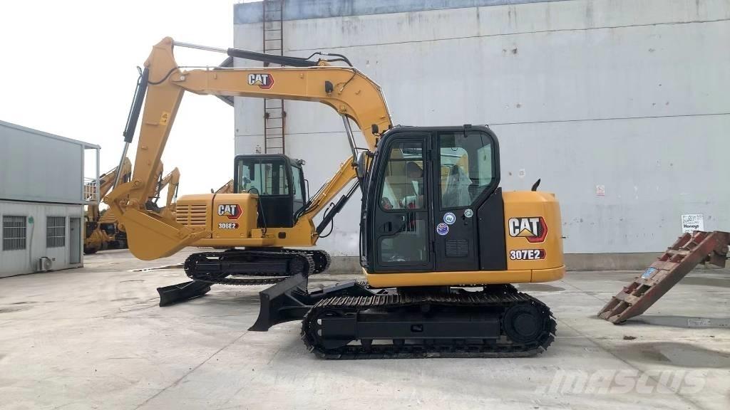 CAT 307 E2 大型油圧ショベル12t以上（パワーショベル・ユンボ）