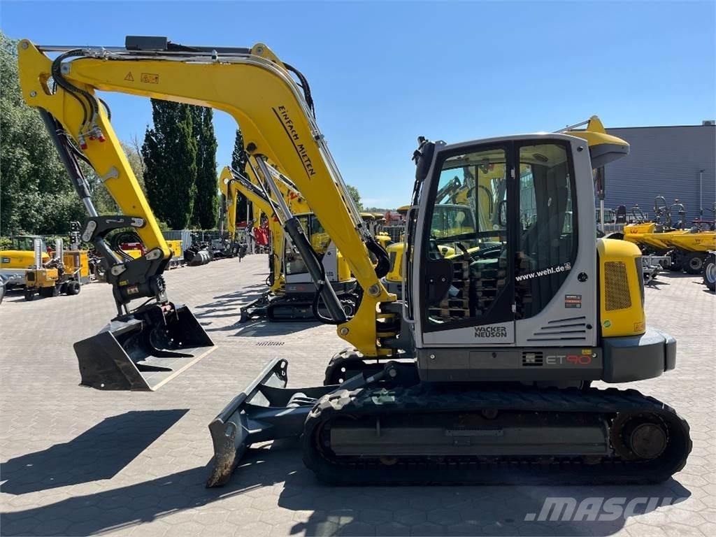 Neuson ET90 中型油圧ショベル 7ｔ-12ｔ（ユンボ・パワーショベル・バックホー）