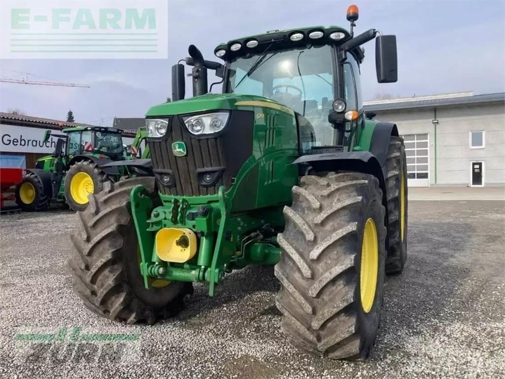 John Deere 6215r トラクター