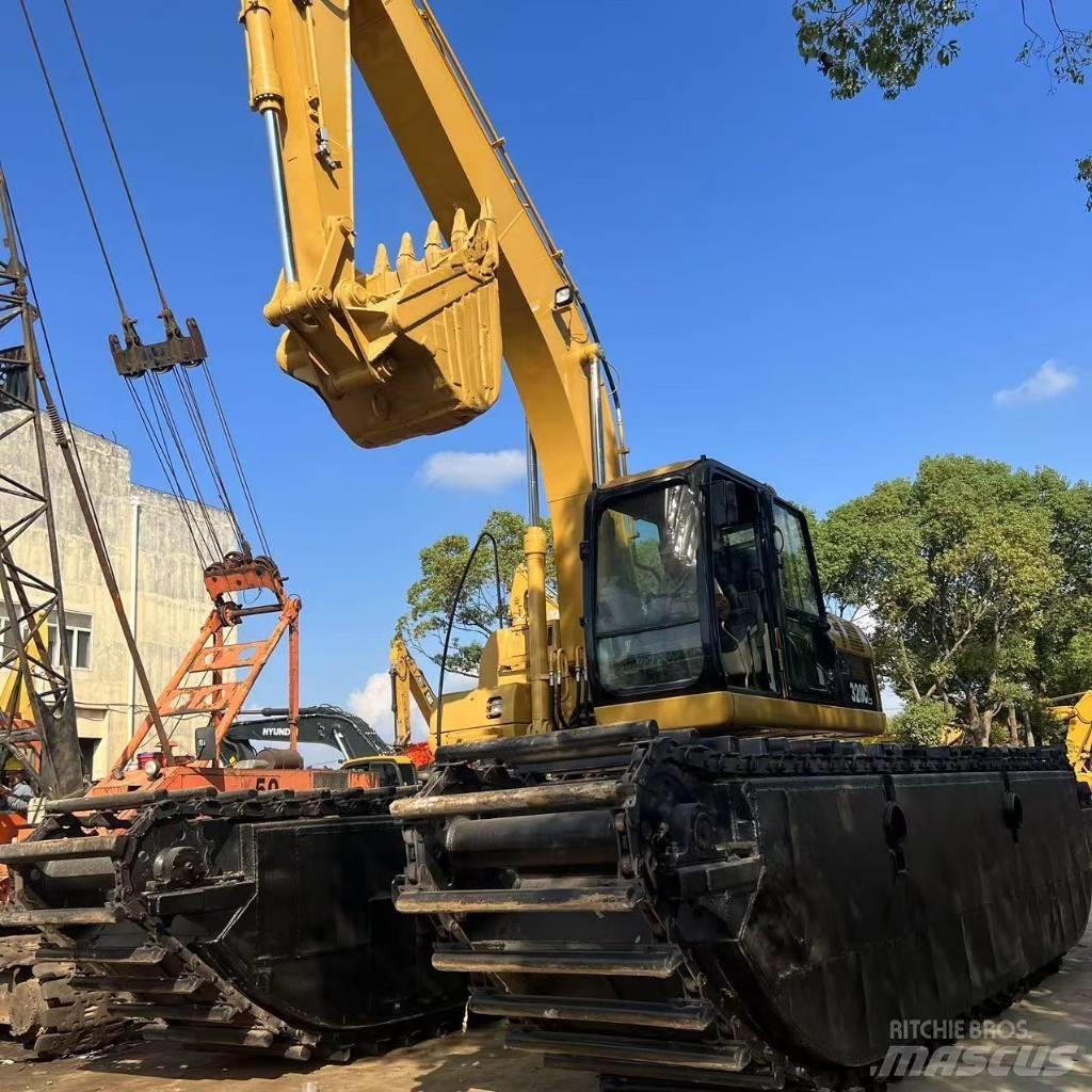 CAT 320 C 水陸両用油圧ショベル、ユンボ