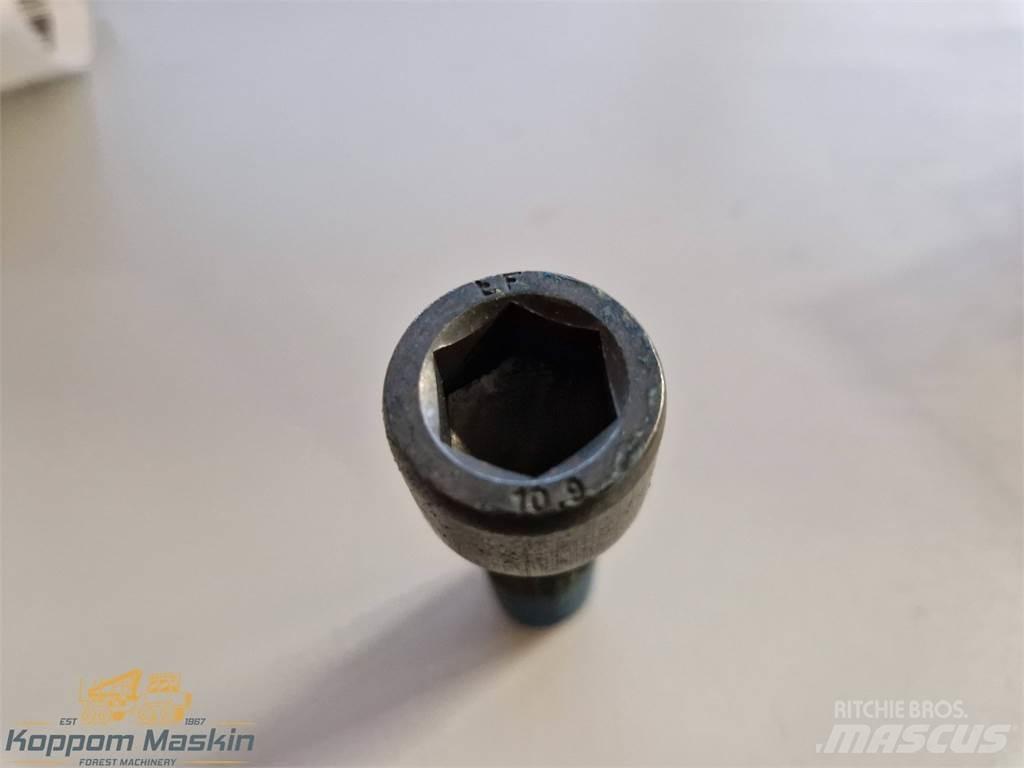 Rottne 106-0037 シャーシ及びサスペンション