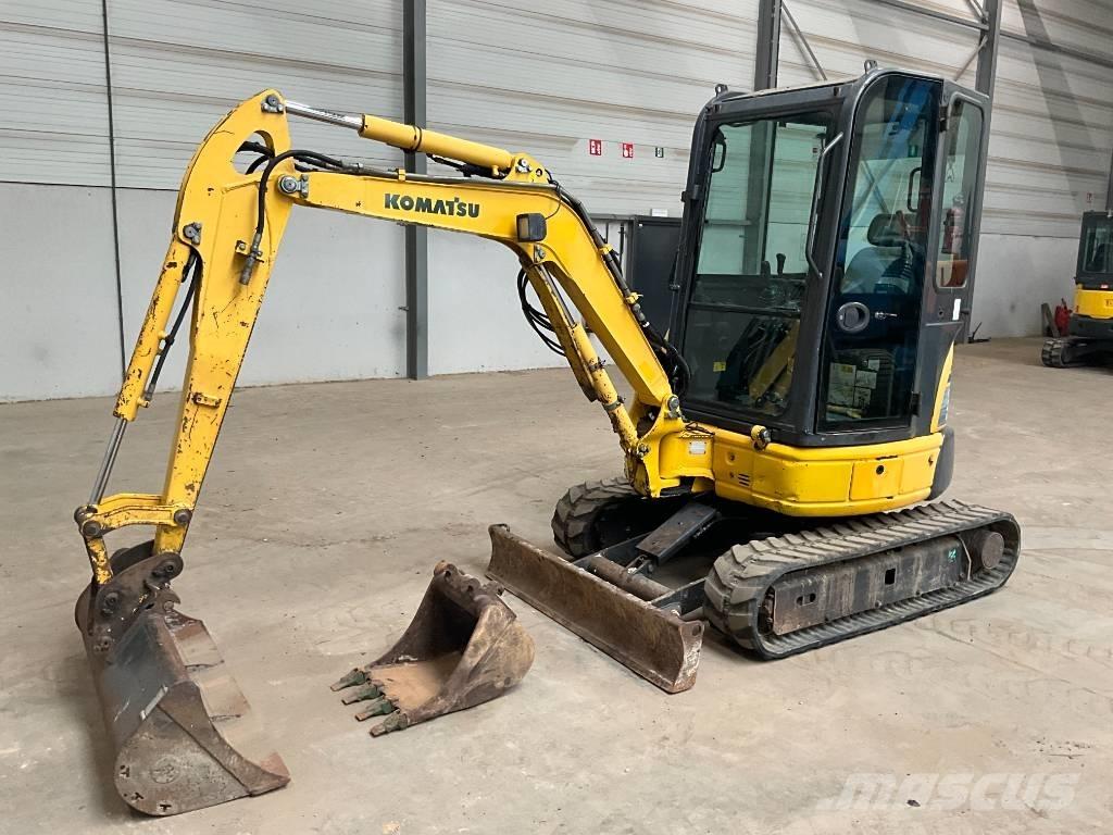 Komatsu PC 26 MR-3 ミニ油圧ショベル 7t以下（ミニユンボ・ミニディガー）