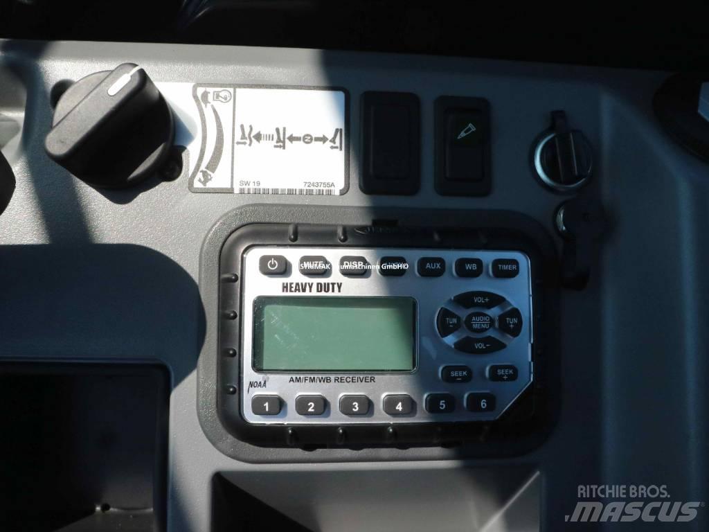 Bobcat E 27 ミニ油圧ショベル 7t以下（ミニユンボ・ミニディガー）
