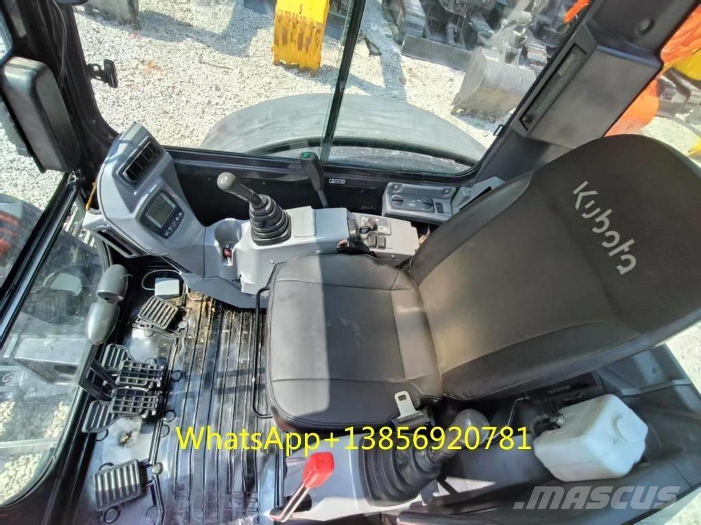 Kubota KX 165 ミニ油圧ショベル 7t以下（ミニユンボ・ミニディガー）