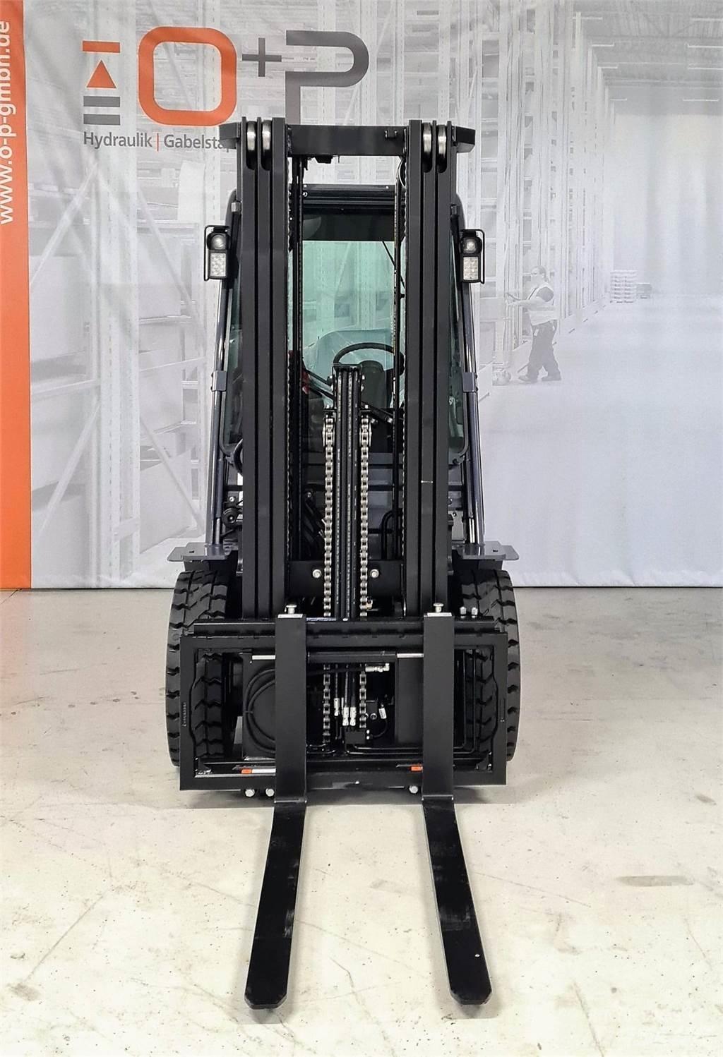 Toyota 02-8FGF30 LPGフォークリフト