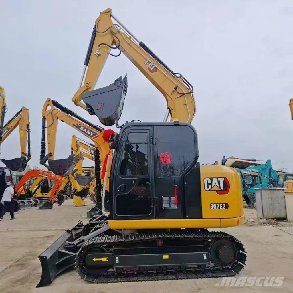 CAT 307E2 中型油圧ショベル 7ｔ-12ｔ（ユンボ・パワーショベル・バックホー）