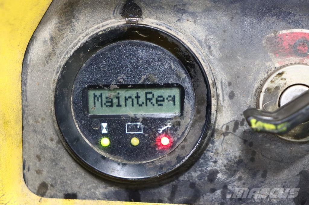 Hyster P1.8 ローリフト