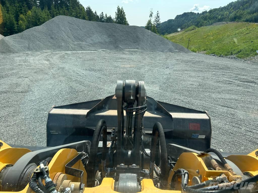 Volvo L 180 H ホイールローダー・タイヤショベル